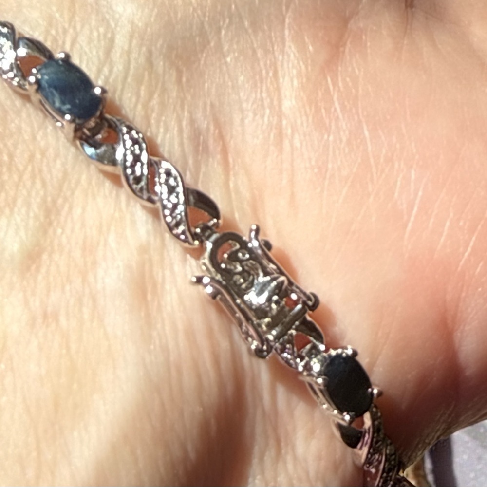 Vintage 925 R Silver and Sapphire Tennis Bracelet with Safety Clasp - Picture 4 of 6